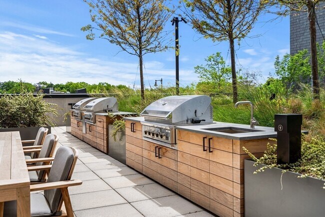 Foto del edificio - 1515 Commonwealth Ave