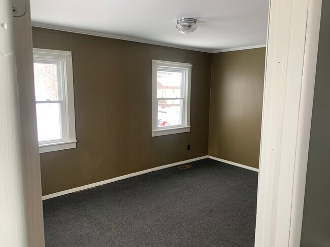 Bedroom - 7504 NY-177