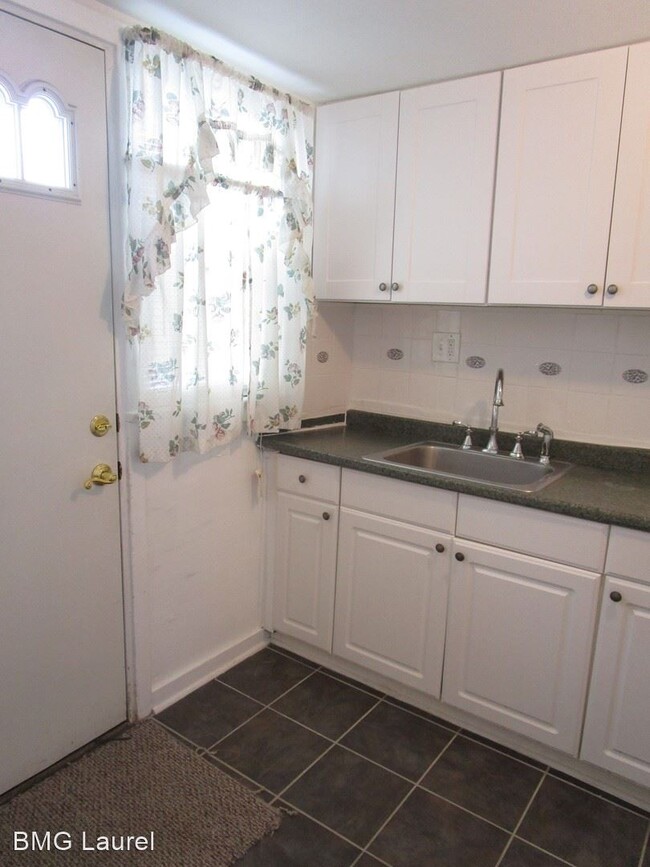 Foto del edificio - 2 br, 1 bath House - 2752 Keating Street