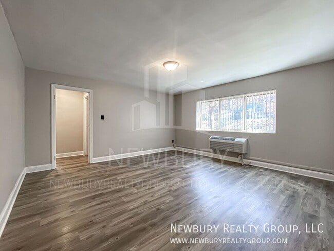 Building Photo - 317 San Juan Dr