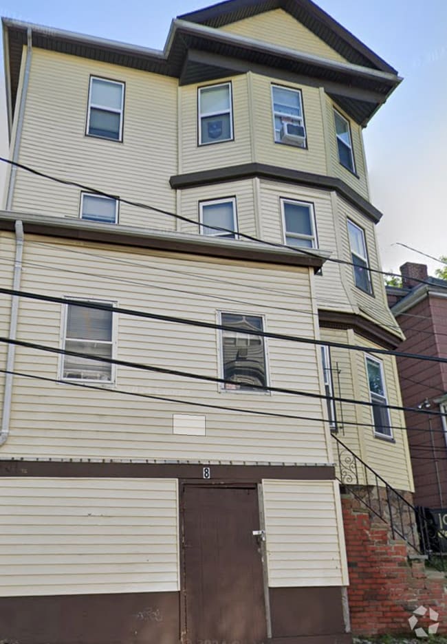 Building Photo - 8 Eldora St