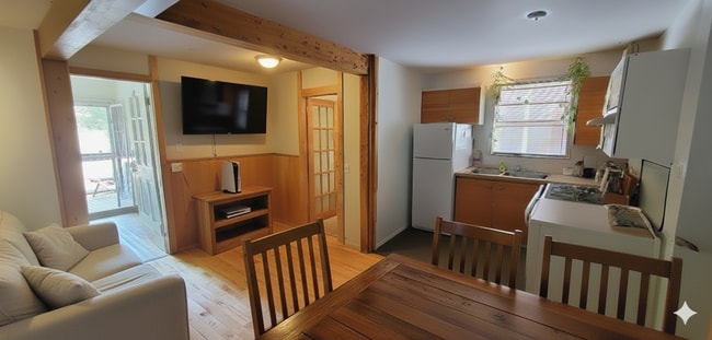 Building Photo - Bohemian One-Bedroom with Private Deck, St...