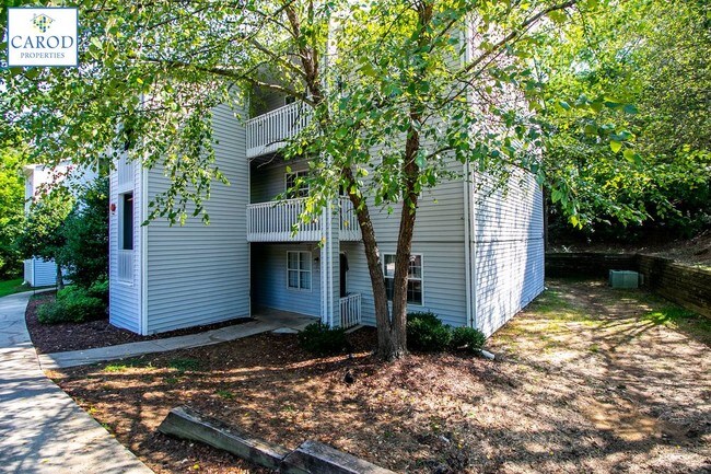 Building Photo - Apartment Home near downtown Concord