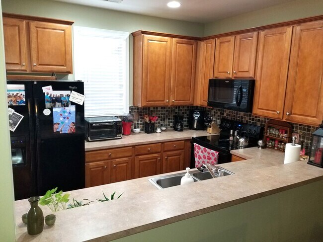 Foto del edificio - 10338 McGoogan Ln