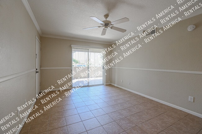 Building Photo - 1720 E Thunderbird Rd