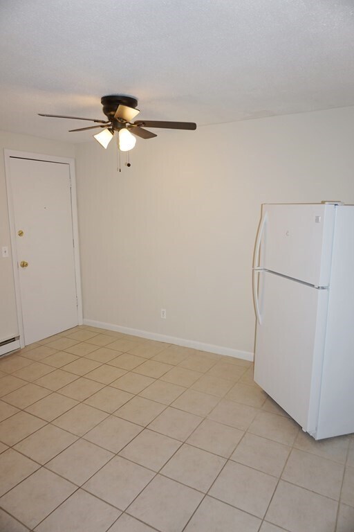 5 Turnpike Rd Unit 322, Townsend, MA 01469 Condo for Rent in Townsend