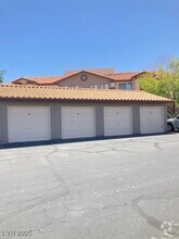 Building Photo - 1575 W Warm Springs Rd