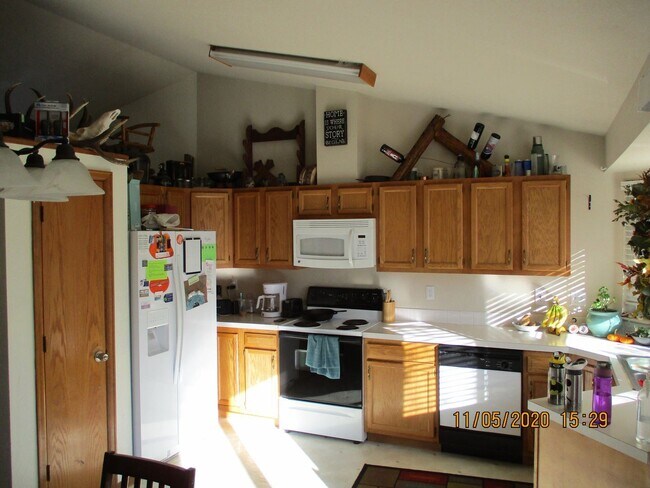 Building Photo - 4 br, 2.5 bath House - 2202 W 44th Street