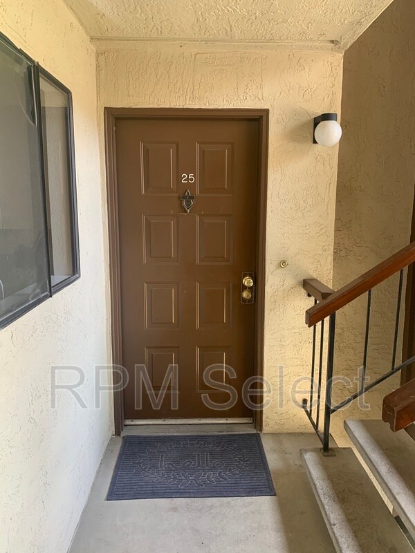 Foto del edificio - 2055 Sierra Rd