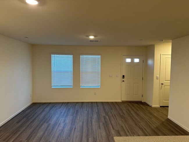 Foto del edificio - Brand New Townhouse!!! All Appliances incl...