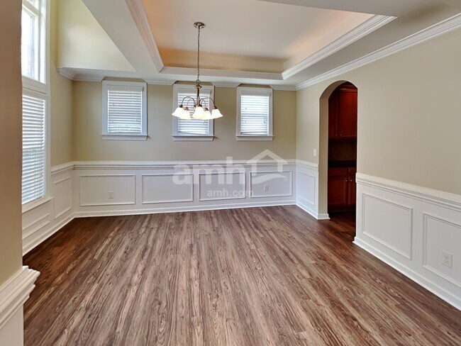 Foto del edificio - 8055 Willow Branch Dr