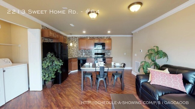 Foto del edificio - 2213 Sweet Home Rd