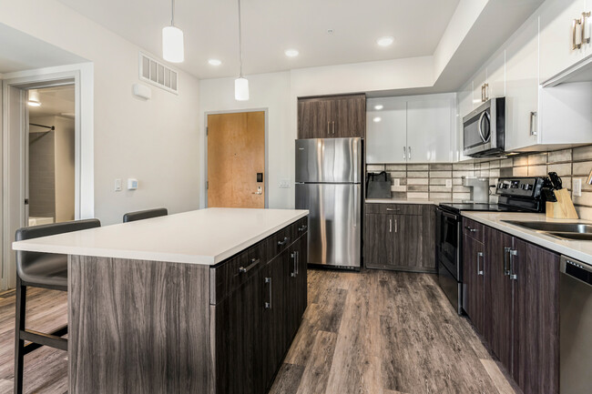 Building Photo - 3860 Tennyson St