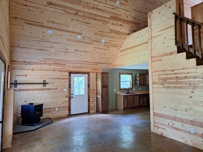 Foto del edificio - 434 Big Creek Rd