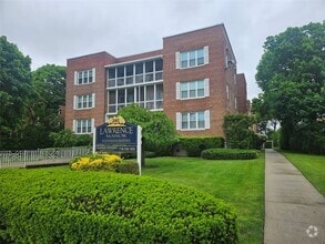 Building Photo - 240 Central Ave