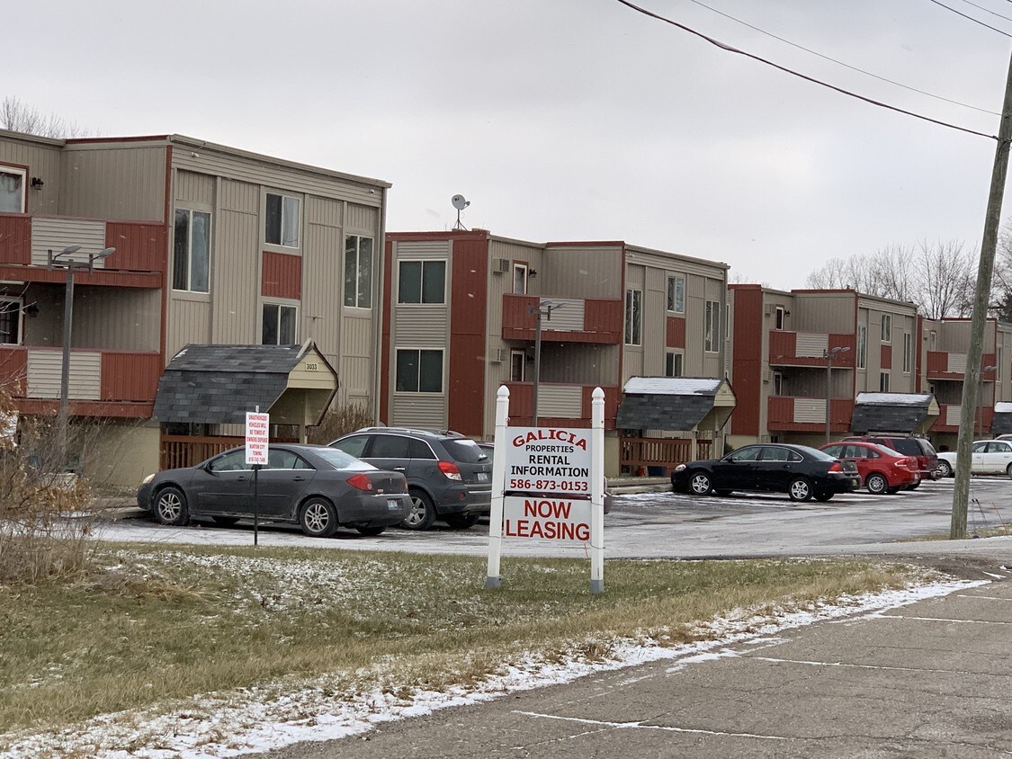3033 Kettering Heights Unit 4, Flint, MI 48507 3033 Kettering Heights