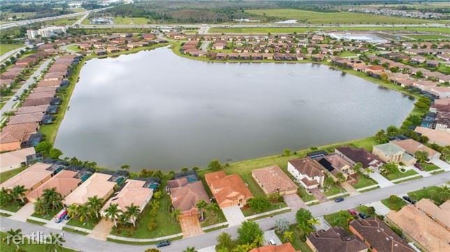 Building Photo - 4 br, 4 bath House - 2805 Via Piazza Loop