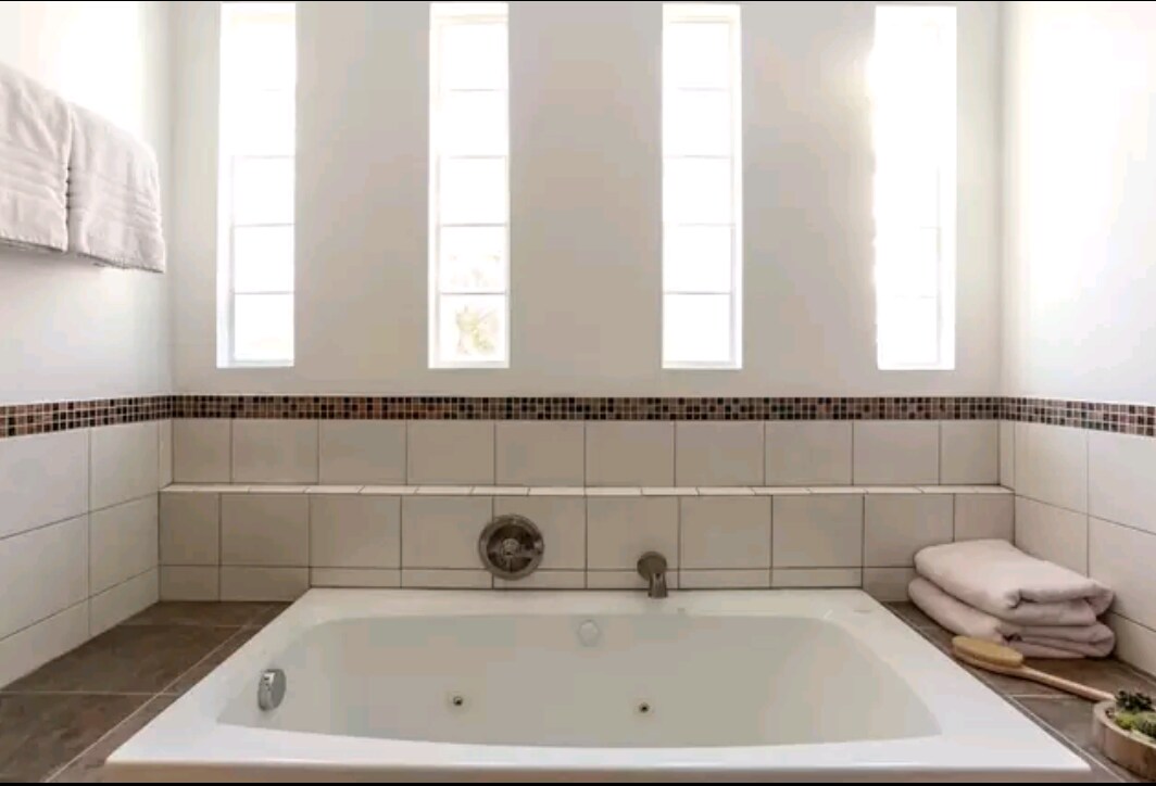 Foto principal - 1129 Leona St