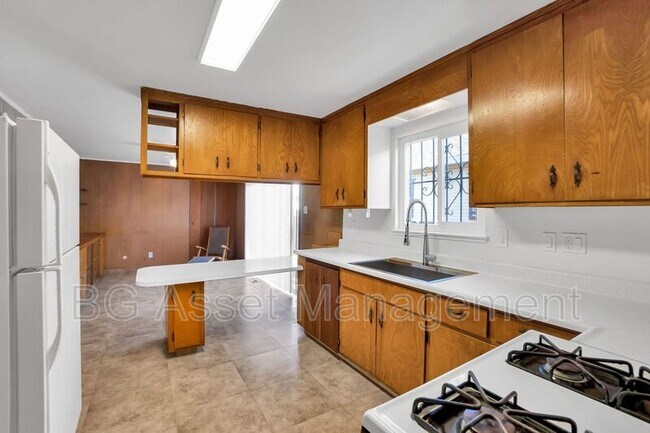 Foto del edificio - 334 S 9th St