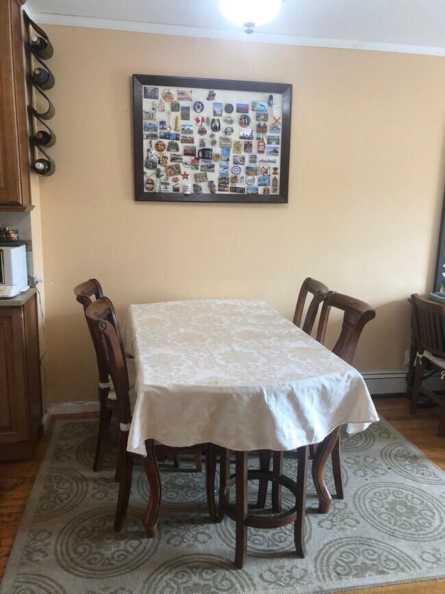 Dining area - 8530 57th Ave