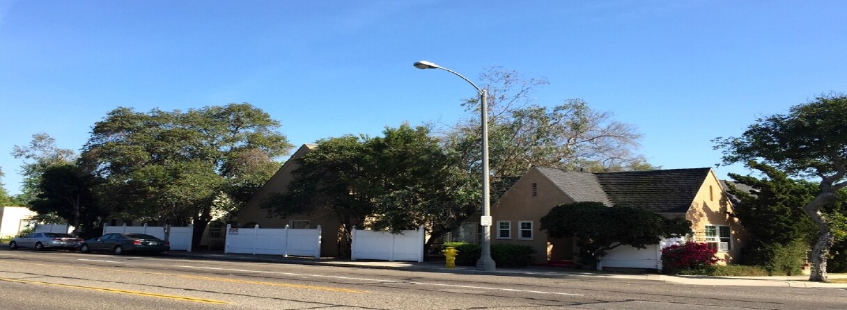 Primary Photo - 900 E Chapman Ave