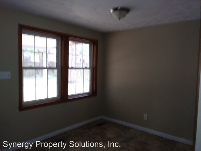 Building Photo - 3 br, 1 bath House - Hanover Rd 160 Richland