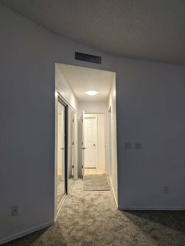 Building Photo - 1732 W Rue du Fleuve