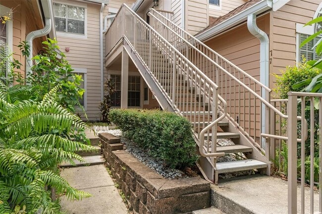 Building Photo - 620 Glenwood Ct
