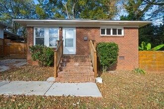 Building Photo - 1125 Mulberry Ave