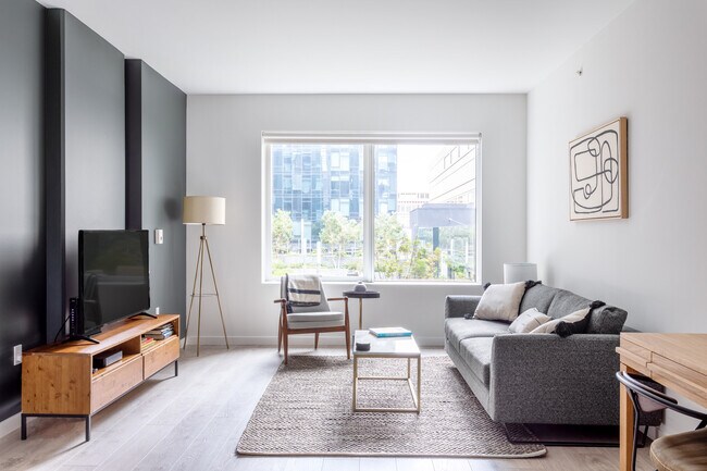 Foto del edificio - 1263 Lakeside Dr