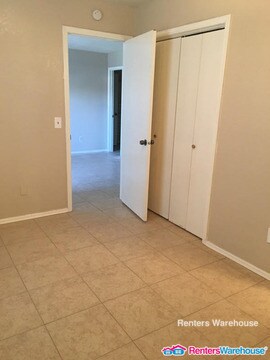 Foto del edificio - 816 SW 63rd St