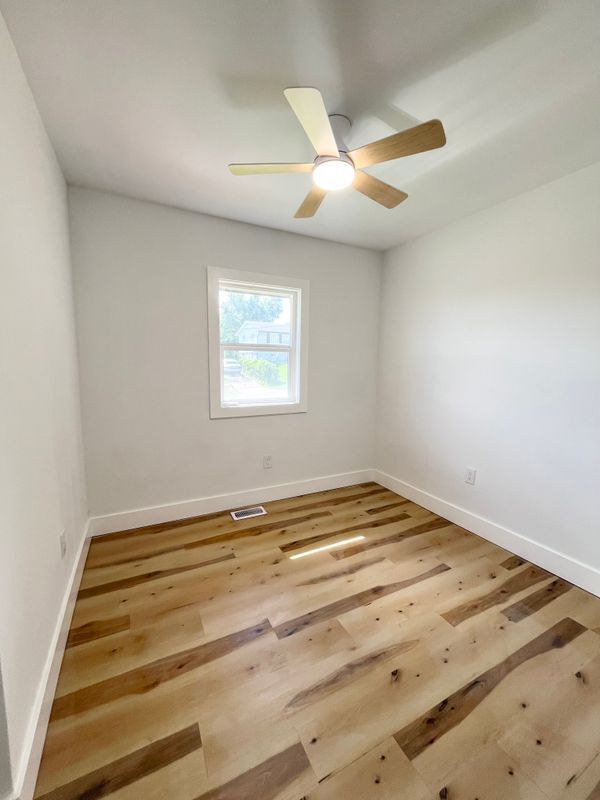 Building Photo - 3741 Elmwood Ave