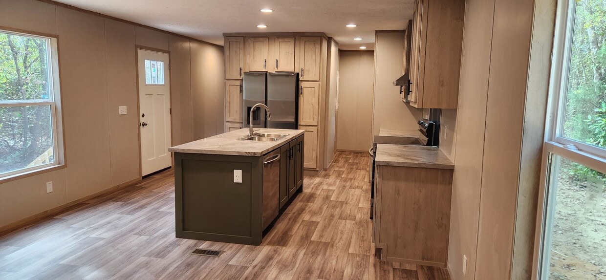 Foto principal - 33060 Hill Creek Rd