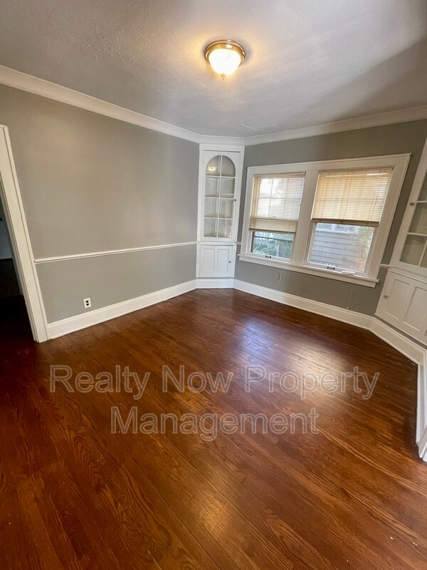 3560 Avalon Rd Unit 1, Shaker Heights, OH 44120 Condo for Rent in