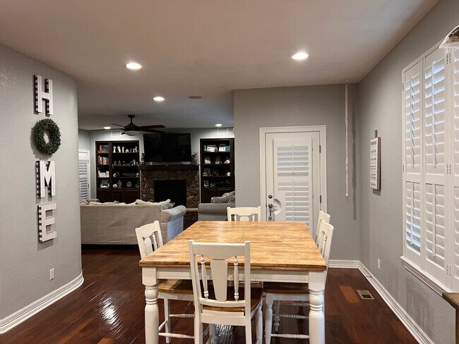 Building Photo - 3 Bedroom Single Family Home in Broomfield