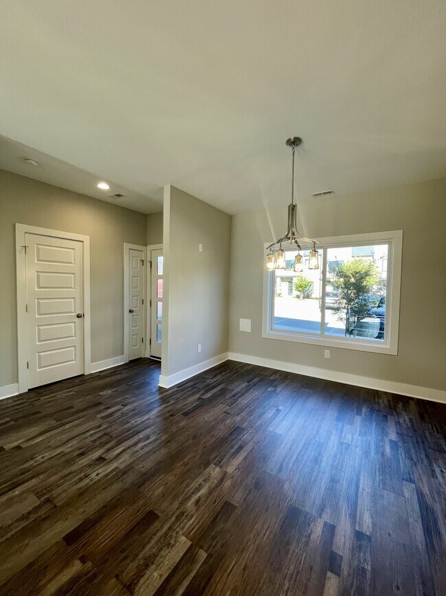 Foto del edificio - 39 Zentry Pl