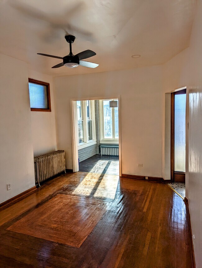Building Photo - 803 Brookline Blvd