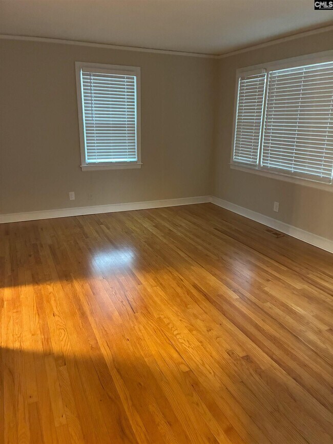 Foto del edificio - 617 Holland Cir