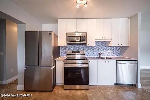 Foto del edificio - 4406 Sherwood Blvd