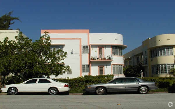 Building Photo - 1124 Pennsylvania Ave