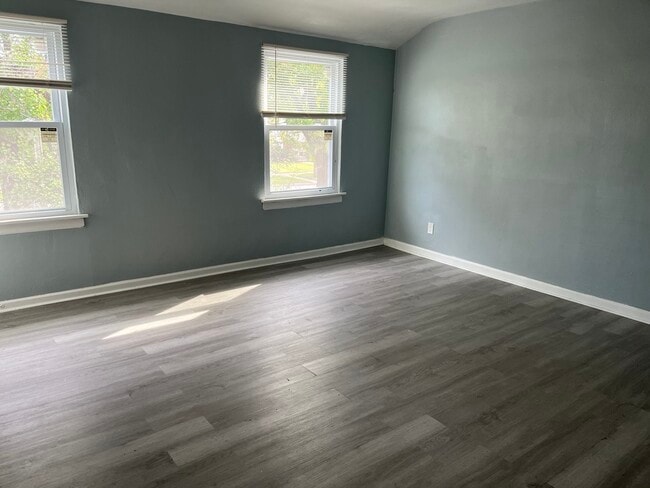 Foto del edificio - 1360 Wentworth Ave