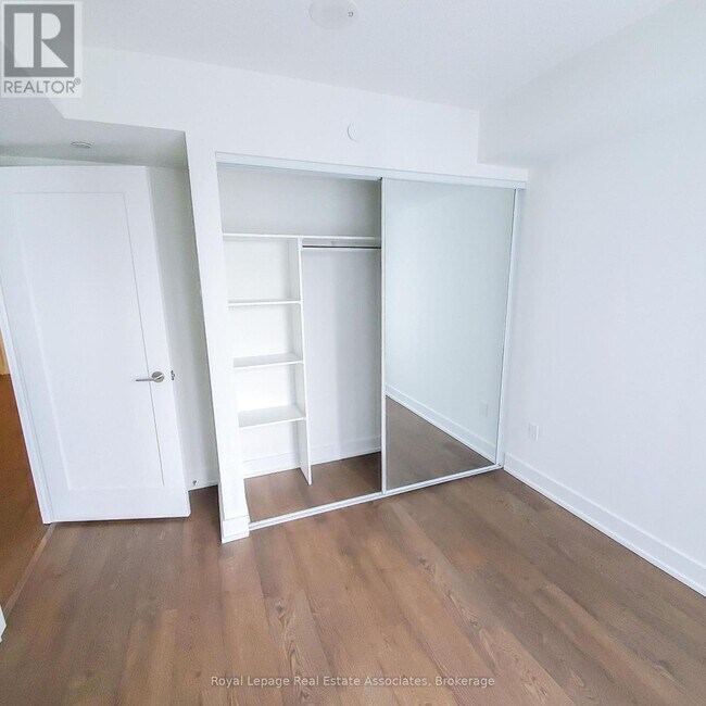 Building Photo - 9 Mabelle Ave