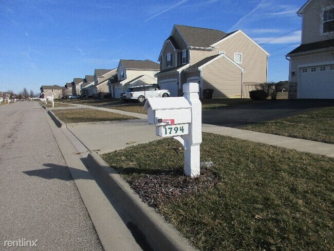 Foto del edificio - 3 br, 2.5 bath House - 1794 Ivy St