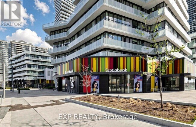 Photo du bâtiment - 3900 Confederation Pkwy