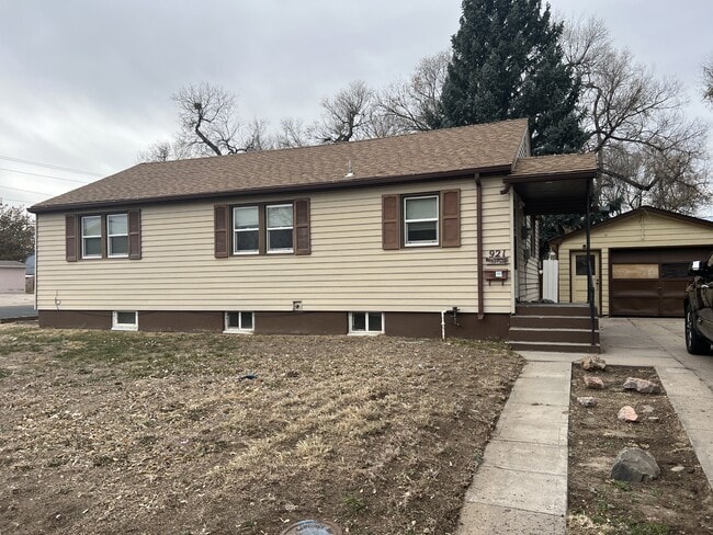 Foto del edificio - 921 E 8th Ave