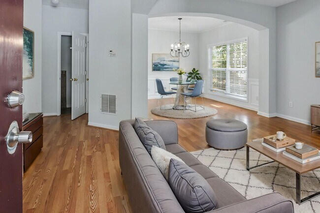 Foto del edificio - Like New and Ready for YOU