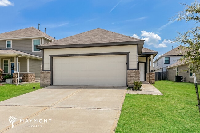 Building Photo - 23650 Buttress Root Dr