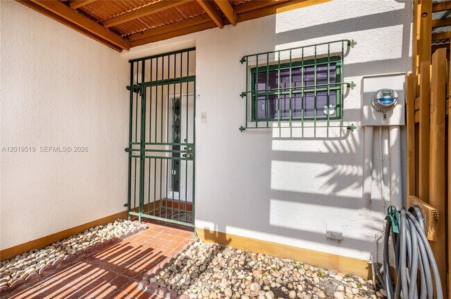 Foto del edificio - 1220 SW 131st Pl Cir W