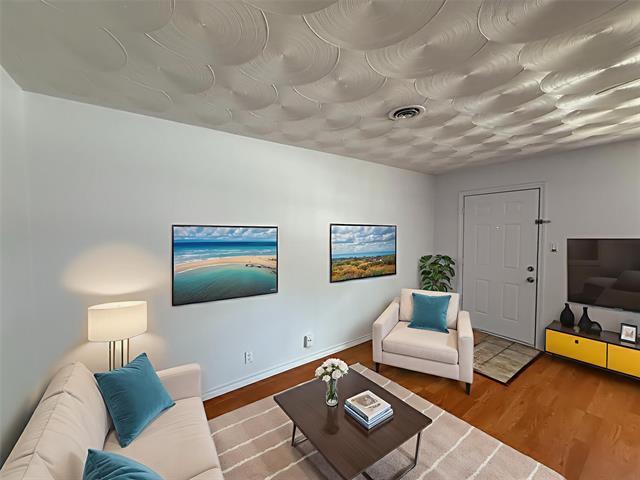 Foto del edificio - 211 Skyway Dr
