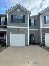 Building Photo - 125 Sunriff CT
